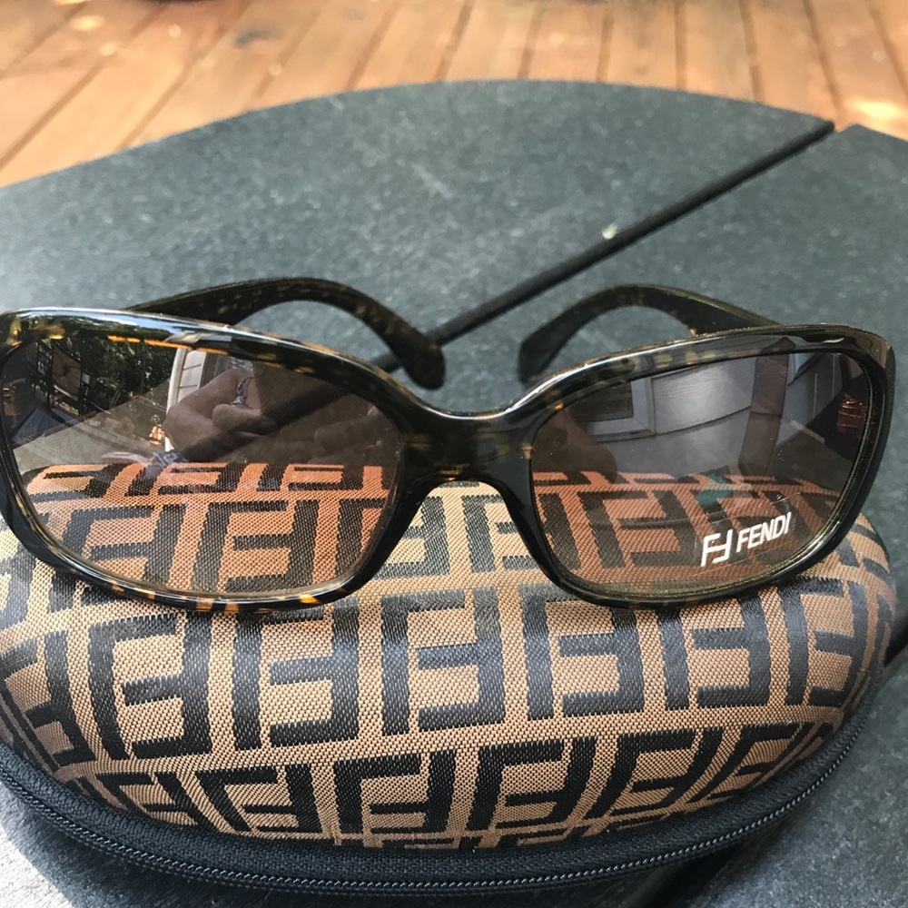Faux Fendi sunglasses